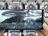 Os fãs da série Sony Xperia 5 talvez tenham que esperar até 2025 para a próxima iteração. (Fonte da imagem: Sony/DallE3 - editado)