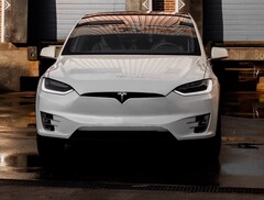 Mesmo com baixa quilometragem, o Tesla Model X Plaid pode ser reprovado na inspeção obrigatória abrangente na Alemanha (Imagem: Jorgen Hendriksen)