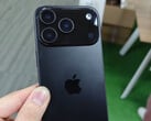 A unidade fictícia do iPhone 17 Pro apresenta alguns ajustes de design em relação ao modelo atual do Apple. (Fonte da imagem: Majin Bu)