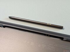 ...onde também é carregado.