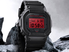 O Casio G-Shock DW-5600BBR-1ER (foto) vem com uma classificação de 200 metros de água e um sistema de alarme multifuncional. (Fonte da imagem: G-Shock UK)