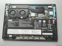 Lenovo Yoga Slim 7a