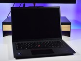 O Lenovo ThinkPad T14 Gen 6 Intel (fonte da imagem: Benjamin Herzig)