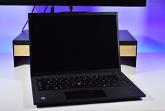 O Lenovo ThinkPad T14 Gen 6 Intel (fonte da imagem: Benjamin Herzig)