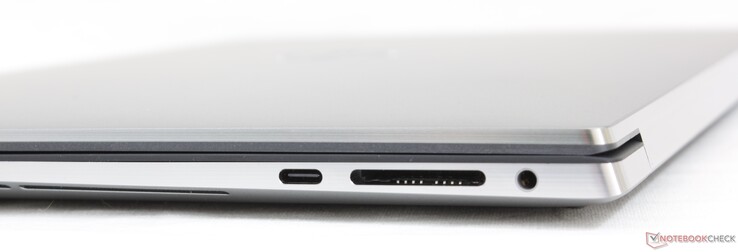 Certo: USB 3.2 Gen 2 Tipo C com fornecimento de energia e DisplayPort, leitor SD, áudio combinado de 3,5 mm
