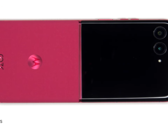 O Razr Plus 2024. (Fonte: PBKReviews via YouTube)