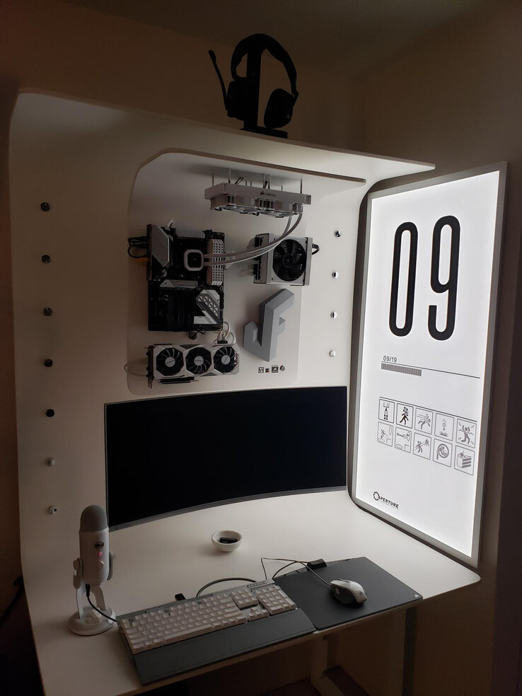 (Fonte da imagem: u/justinfogarty via r/battlestations)