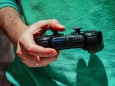 O PlayStation 3 da Sony veio com o controle DualShock 3 na embalagem, um controle que também funciona com o RPCS3.