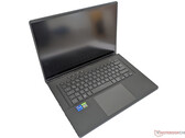 O ASUS Zephyrus M16 2021 teve uma boa pontuação em nossa revisão. (Fonte de imagem: NotebookCheck)