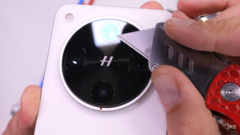 O Find X8 Ultra. (Fonte da imagem: JerryRigEverything via YouTube)