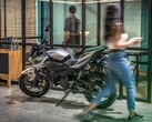 A motocicleta elétrica Kawasaki Z e-1 é apresentada como uma substituta para as motocicletas ICE de 125 cc. (Fonte da imagem: Kawasaki)
