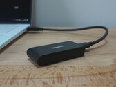 Análise prática do SSD externo XS1000 da Kingston: Unidade básica que cabe em quase qualquer lugar