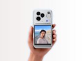 O Vivo X500 com o acessório Snap Screen e uma capa magnética.