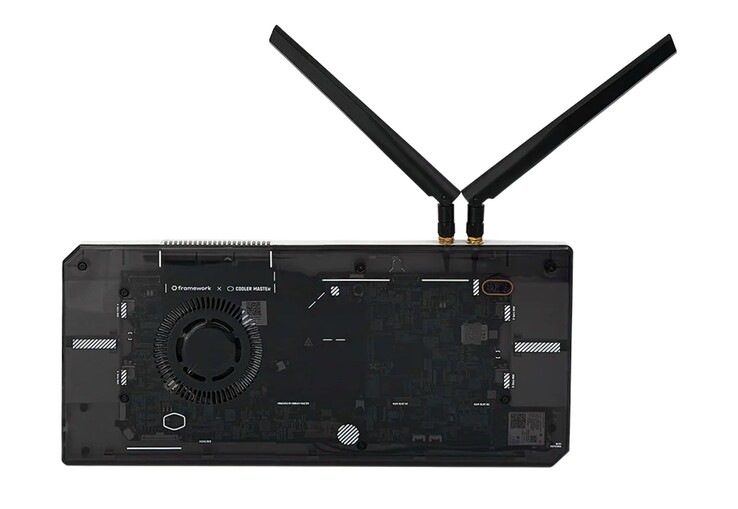 A placa-mãe pode ser instalada no Framework Laptop 13 ou em um gabinete de mini PC (Fonte da imagem: MetaComputing)