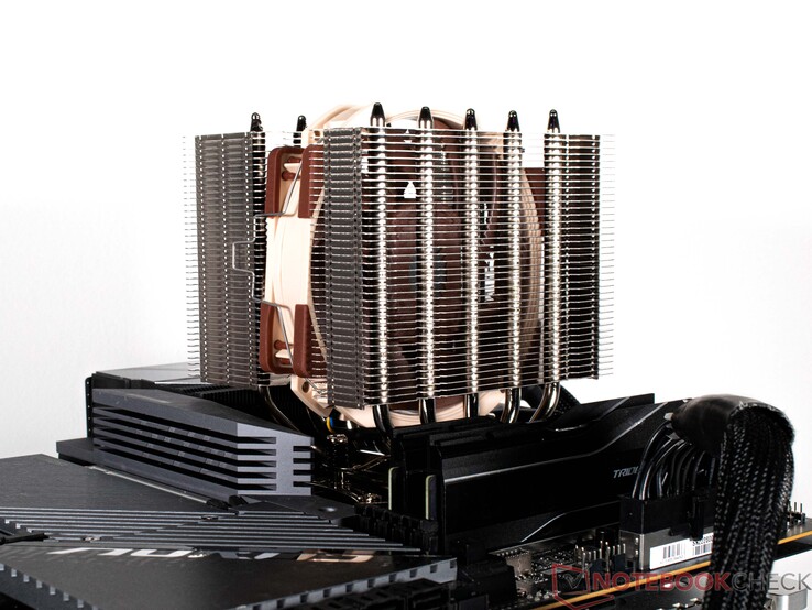 Noctua NH-D12L em nossa plataforma de teste