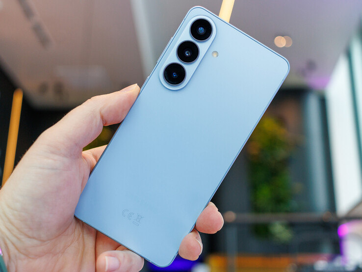 O Samsung Galaxy S26+ tem uma câmera principal de 50 MP