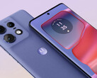 A Motorola venderá o Edge 50 Pro em três opções de cores, incluindo este acabamento em couro vegano roxo. (Fonte da imagem: Motorola)