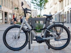 A Moustache Lundi 27 ES é uma bicicleta elétrica para o dia a dia, sem garfo com suspensão
