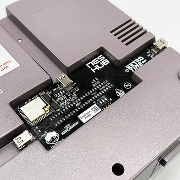 O NES Hub no lugar (Fonte da imagem: RetroTime)