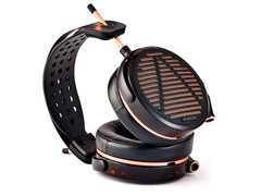 Os fones de ouvido LCD-5s da Audeze incorporam a mais recente iteração da tecnologia magnética planar da empresa. (Fonte da imagem: Audeze)