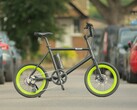 A Mini bike da Boost (na foto) pode ser elétrica ou movida a pedal. (Fonte da imagem: Boost)