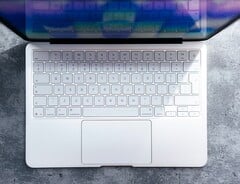 A produção do Apple MacBook Neo poderá ser reduzida, apesar da alta demanda.