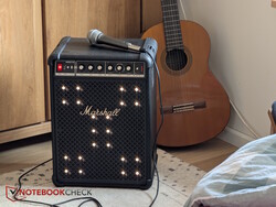 Luzes de palco e karaokê