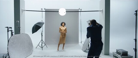 16.000 lúmens (fonte da imagem: captura de tela do vídeo do produto)