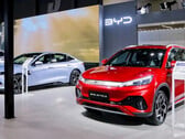 Bateria de estado sólido da BYD: 932 milhas de alcance e 12 minutos de tempo de carregamento como metas. (Fonte da imagem: BYD)