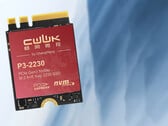 O SSD da CWWK. Imagem promocional com um gradiente azul-branco no plano de fundo