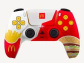 O controlador McDonald's Dual Sense e seu design idiossincrático. (Fonte de imagem: Sony)