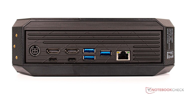 Voltar: alimentação, 2x HDMI, 2x USB4, 3x USB 3.2 Gen1 Tipo A, RJ45