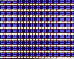 Subpixel OLED transparente