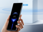A tecnologia de carga de ar da Xiaomi pode carregar qualquer dispositivo compatível remotamente por vários metros. (Imagem: Xiaomi)