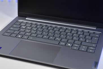 Lenovo ThinkBook 14 Gen 8: Teclado