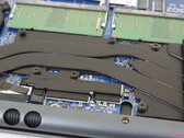 CPU Intel 11º gen (esquerda) emparelhada com a GPU GeForce RTX 3050 (direita)