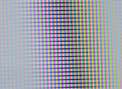 Close up de um painel OLED. (Fonte da imagem: Interelectronix)