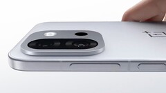 O OnePlus 13T. (Fonte da imagem: OnePlus)