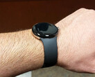 O relógio Google Pixel Watch em sua forma de 40 mm. (Fonte da imagem: u/tagtech414)