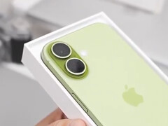 Espera-se que apenas o modelo básico do Apple não sofra aumentos de preço; unidade fictícia do iPhone 17 na foto. (Fonte da imagem: Majin Bu)