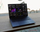 O Acer Swift X 14 AI estará disponível a partir de julho com um preço inicial de 1.999 euros. Na foto: o laptop. (Fonte da imagem: Notebookcheck)
