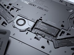 Atualização da memória DDR5 mostrada no laptop para jogos (Fonte da imagem: Asus com edições)