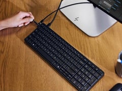 A HP vende o EliteBoard G1a em uma única opção de cor.