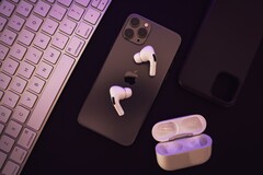 Algumas unidades AirPods Pro sofrem de uma falha de projeto que afeta a qualidade de áudio. (Fonte de imagem: The Average Tech Guy)