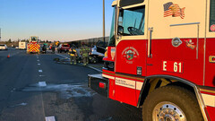 Bombeiros de Sacramento lidando com a combustão do Modelo S (imagem: Metro Fire Sacramento)