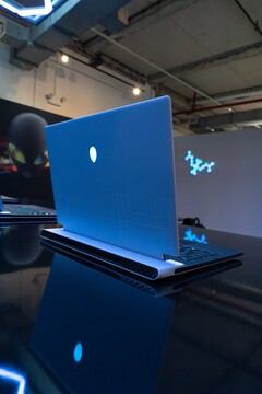 A Dell revelou o Alienware x14 com processadores Intel Alder Lake