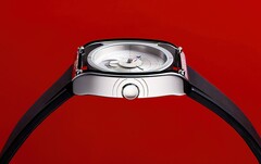 O Wena 3 Ultraman Edition é um relógio smartwatch combinado com um relógio de pulso. (Fonte de imagem: Sony)