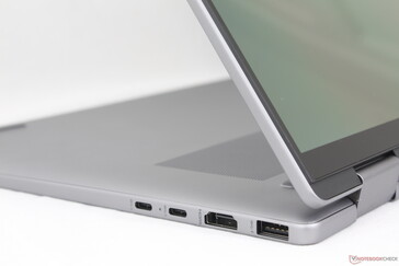 Não há outras opções de cores, exceto o Meteor Silver Aluminum para as SKUs da Intel e da AMD