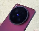 O Vivo X200 Ultra nos impressionou com câmeras revolucionárias durante nossa análise recente. (Fonte da imagem: Notebookcheck)