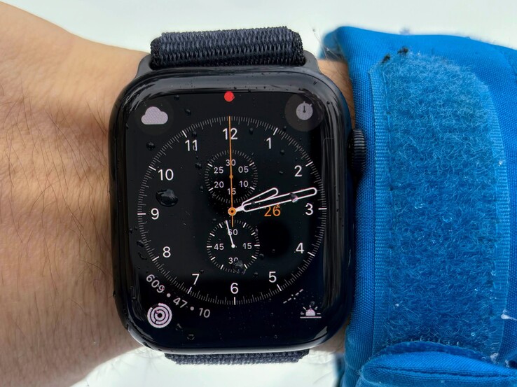 O Apple Watch Series 9 é realmente brilhante e fácil de ler em todos os momentos.